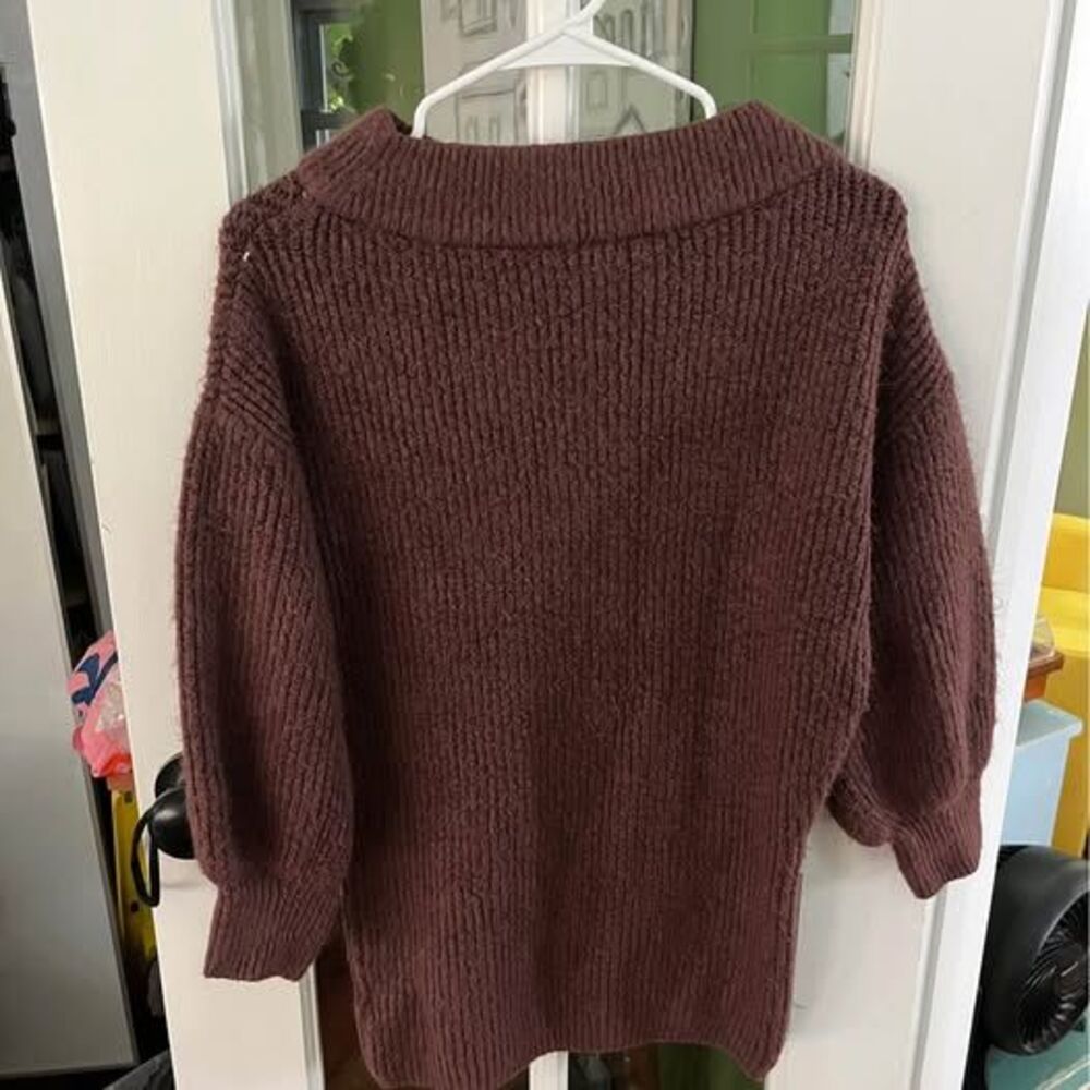 Express Knit Sweater Small - Picture 4 of 4